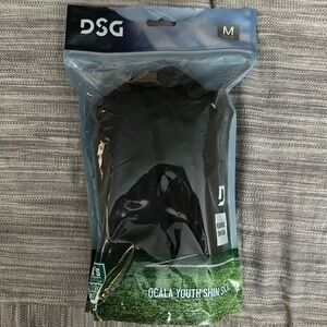 Ocala Youth Shin socks-size Medium-NWT